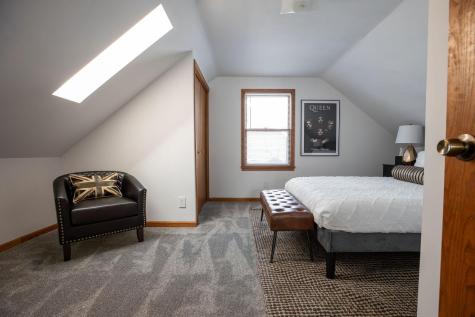 4064 Shoreline Drive Robbinsdale MN 55422