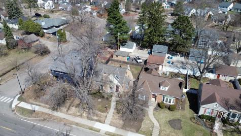 4064 Shoreline Drive Robbinsdale MN 55422