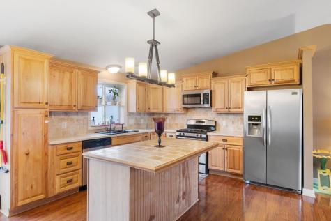 8196 Custers Trail Inver Grove Heights MN 55076