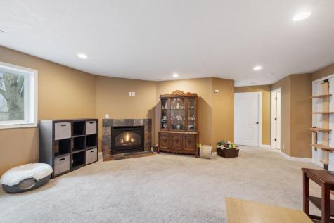 8196 Custers Trail Inver Grove Heights MN 55076