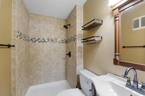 8196 Custers Trail Inver Grove Heights MN 55076
