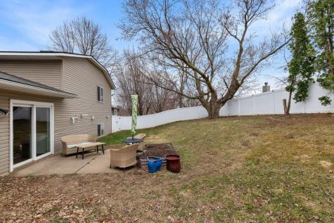 8196 Custers Trail Inver Grove Heights MN 55076