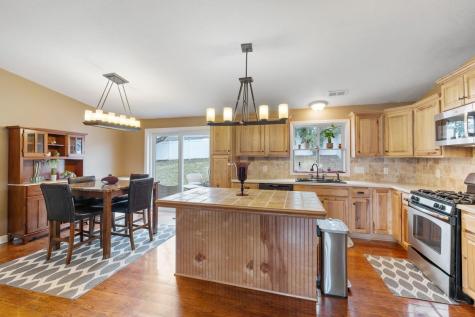 8196 Custers Trail Inver Grove Heights MN 55076
