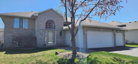 9509 Dogwood Avenue N Brooklyn Park MN 55443