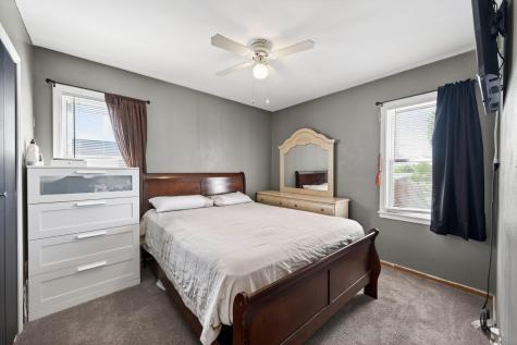2144 Geranium Avenue E Saint Paul MN 55119