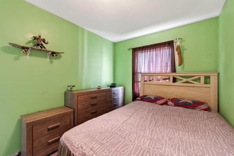 2144 Geranium Avenue E Saint Paul MN 55119