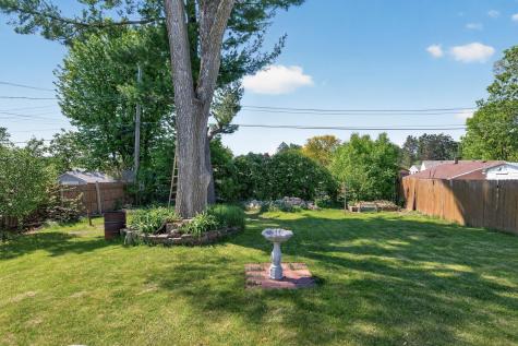 2144 Geranium Avenue E Saint Paul MN 55119