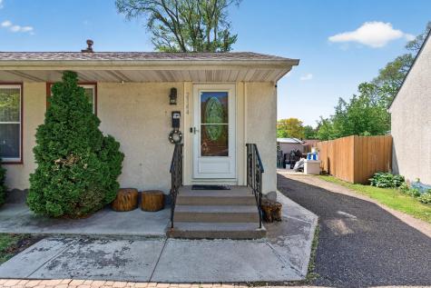 2144 Geranium Avenue E Saint Paul MN 55119