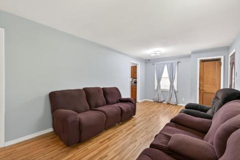 2144 Geranium Avenue E Saint Paul MN 55119