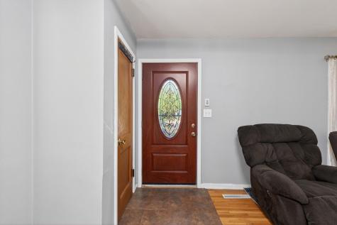 2144 Geranium Avenue E Saint Paul MN 55119