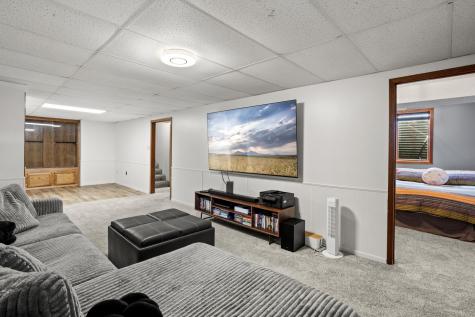275 Crescent Drive Breckenridge MN 56520