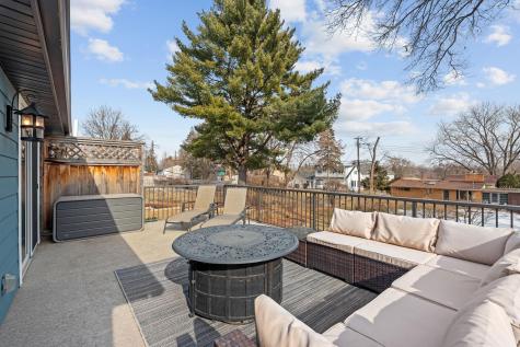 1108 Quebec Avenue N Golden Valley MN 55427