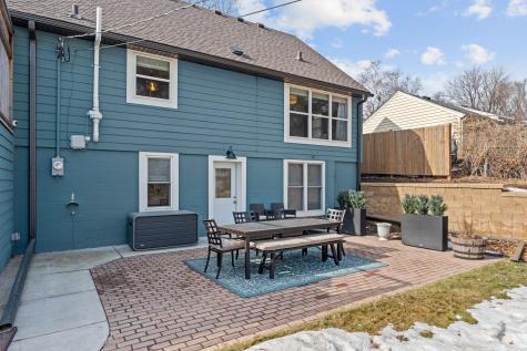 1108 Quebec Avenue N Golden Valley MN 55427