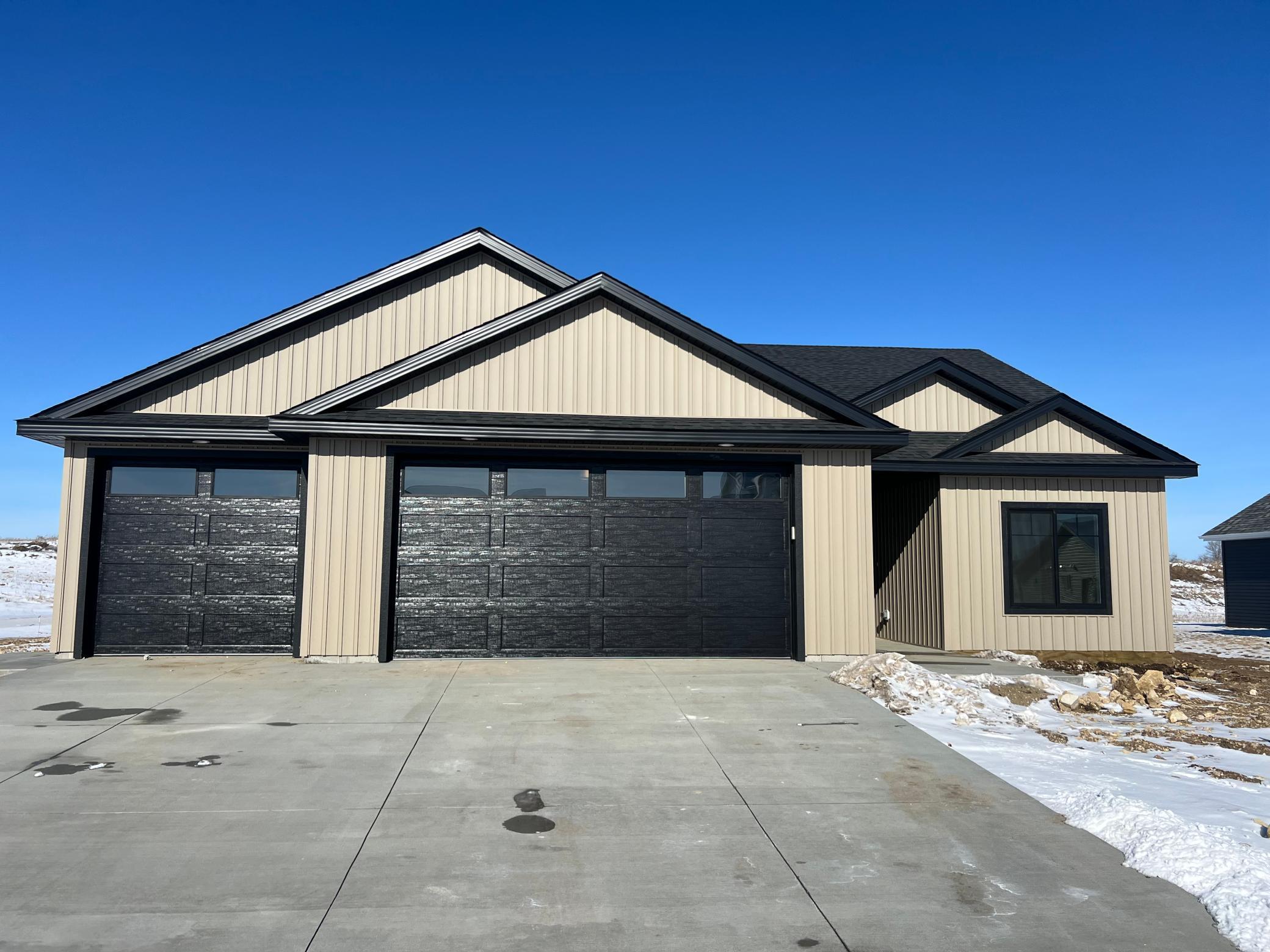 2306 Elk Run Drive SE Pine Island MN 55963