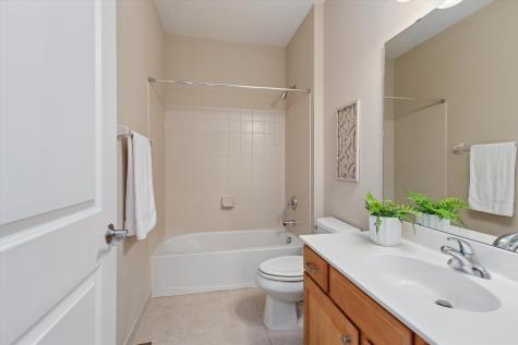 4902 Steeplechase Court Eagan MN 55122