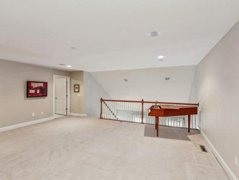 4902 Steeplechase Court Eagan MN 55122