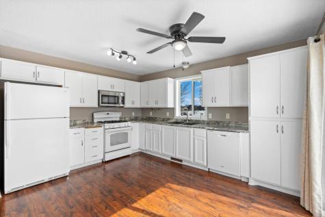 26329 150th Street NW Zimmerman MN 55398