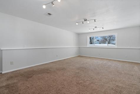 26329 150th Street NW Zimmerman MN 55398