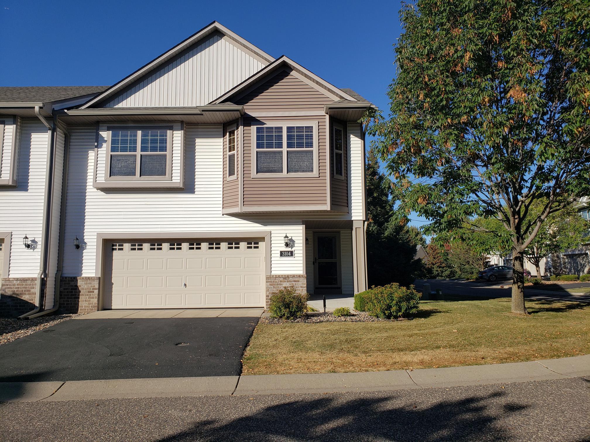 3104 Frontier Drive Woodbury MN 55129