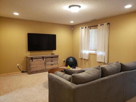 3104 Frontier Drive Woodbury MN 55129