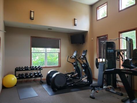 3104 Frontier Drive Woodbury MN 55129