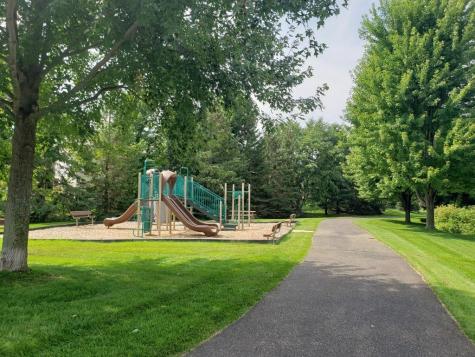 3104 Frontier Drive Woodbury MN 55129
