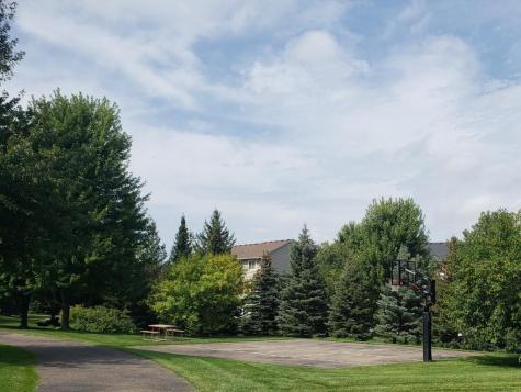 3104 Frontier Drive Woodbury MN 55129