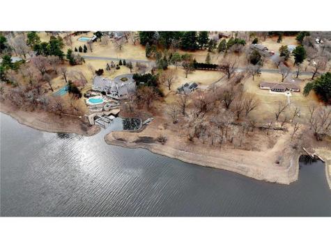 16 Point Road Bayport MN 55003