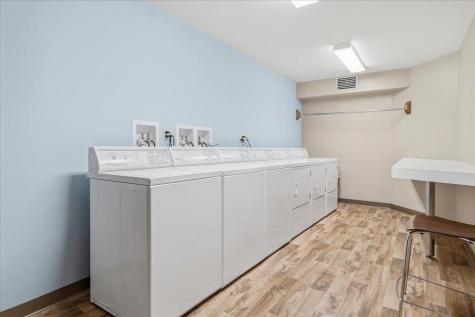 210 W Grant Street Minneapolis MN 55403