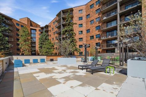 210 W Grant Street Minneapolis MN 55403