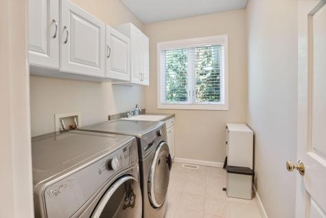 8587 Summit Oaks Savage MN 55378