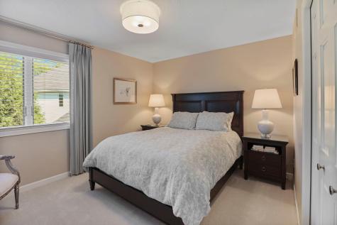 8587 Summit Oaks Savage MN 55378