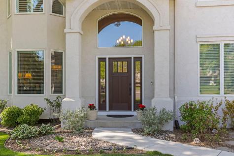 8587 Summit Oaks Savage MN 55378