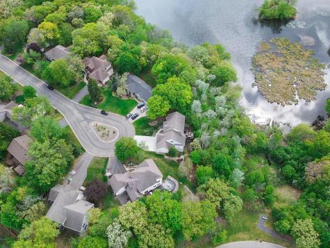 8587 Summit Oaks Savage MN 55378