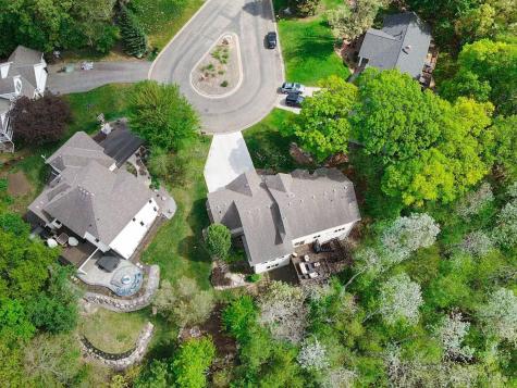 8587 Summit Oaks Savage MN 55378