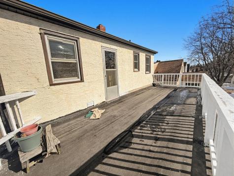 742 Nebraska Avenue E Saint Paul MN 55106