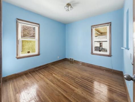 742 Nebraska Avenue E Saint Paul MN 55106