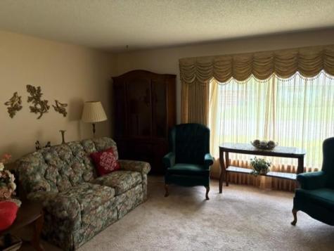225 8th Avenue SE Waseca MN 56093