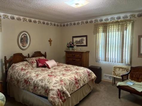 225 8th Avenue SE Waseca MN 56093