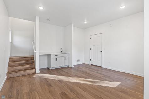 502 8th Street S Fargo ND 58103