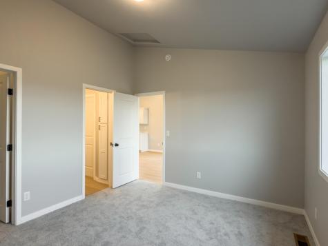 1896 19th Avenue N Wahpeton ND 58075
