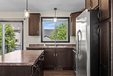9420 Toledo Lane N Brooklyn Park MN 55443