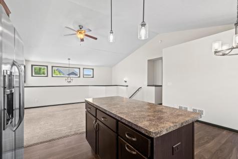 9420 Toledo Lane N Brooklyn Park MN 55443