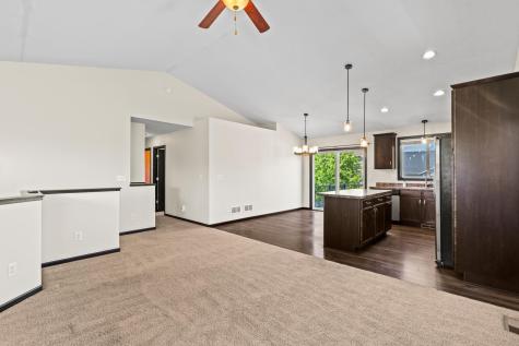 9420 Toledo Lane N Brooklyn Park MN 55443