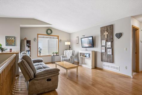 11021 187th Avenue NW Elk River MN 55330