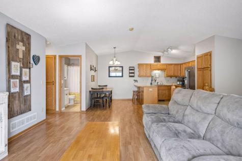 11021 187th Avenue NW Elk River MN 55330