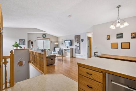 11021 187th Avenue NW Elk River MN 55330