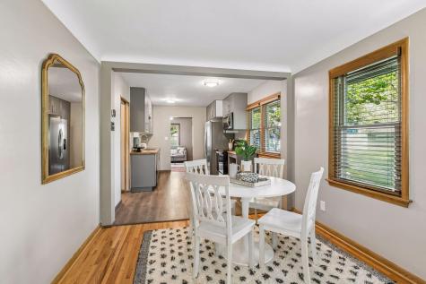 1901 Malvern Street Roseville MN 55113
