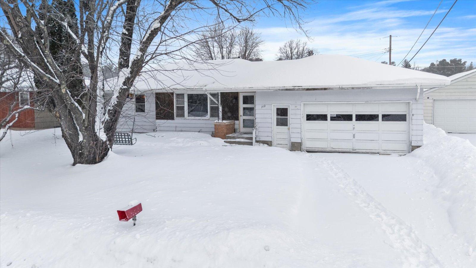 710 Maple Drive Aurora MN 55705
