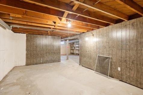 710 Maple Drive Aurora MN 55705